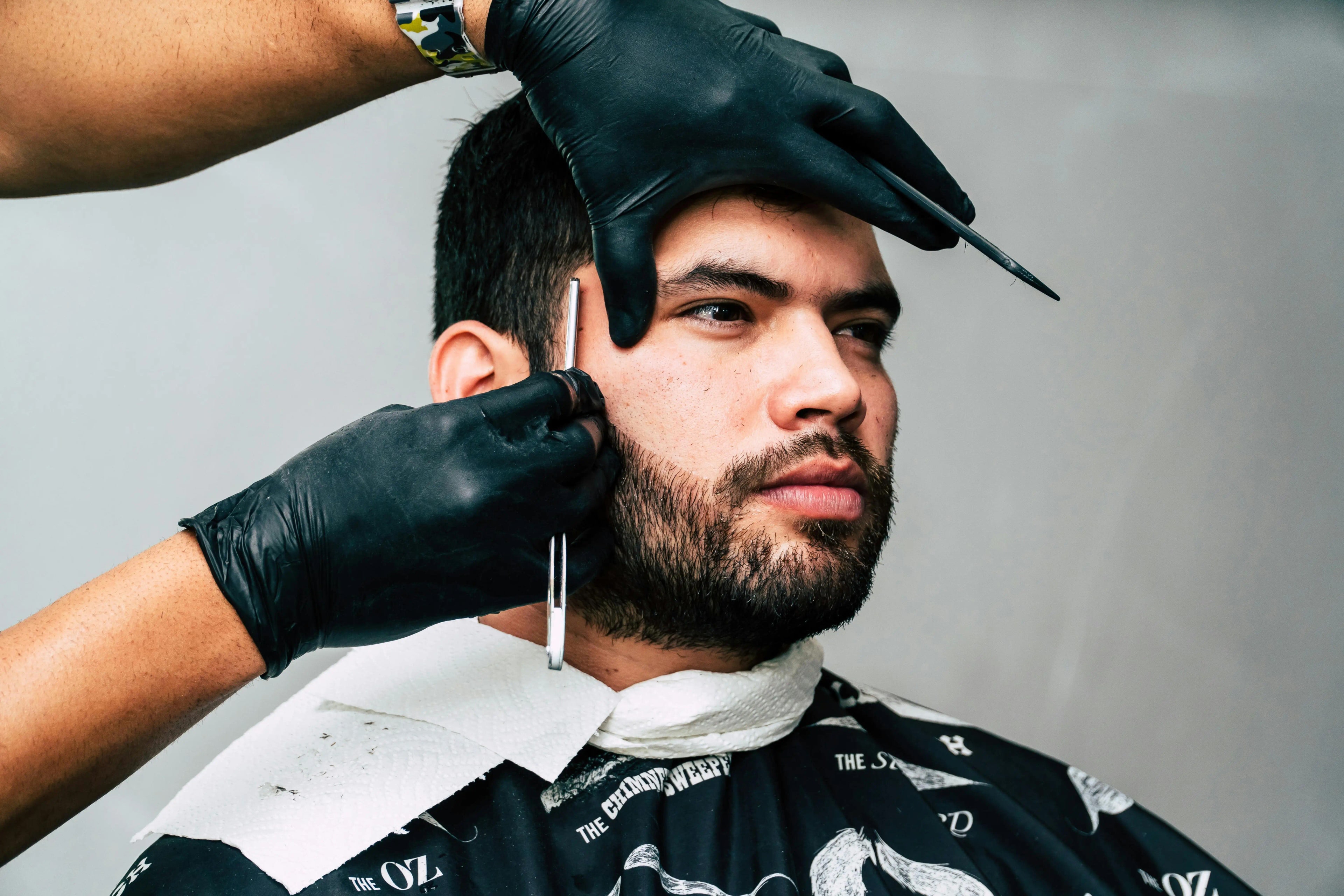 Servicio de barba realizado en Razor Barbería